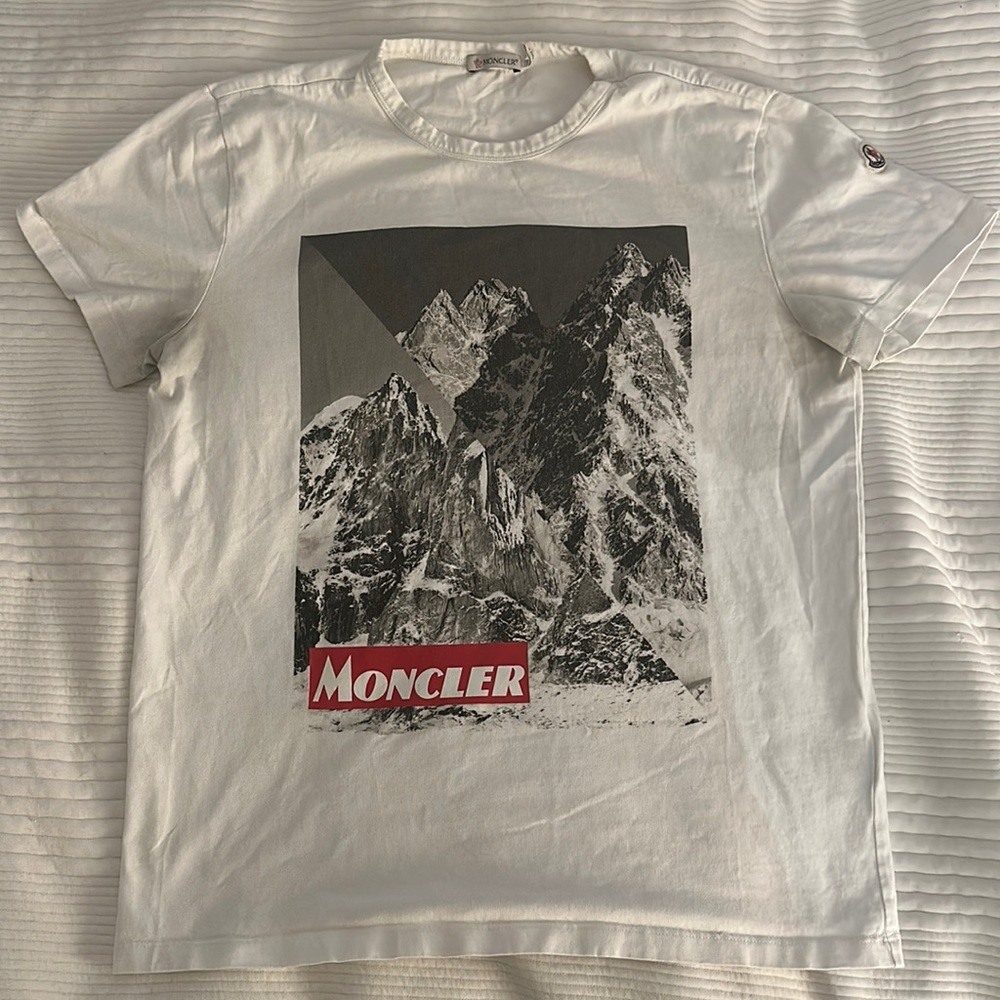 Authentic Moncler tee shirt. Runs on the smaller side. Worn a handful of times.